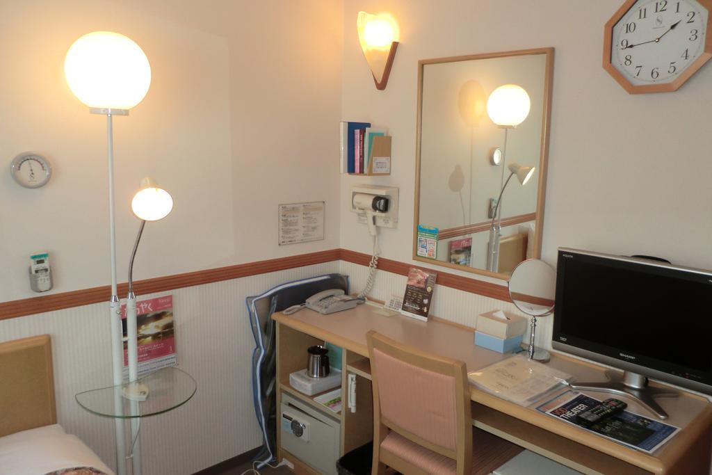 Toyoko Inn Tokyo Yamanote Sen Otsuka Eki Kita Guchi No 2 Luaran gambar